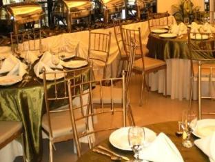 Veronica Hotel Рохас Сити Екстериор снимка