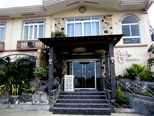 Veronica Hotel Рохас Сити Екстериор снимка